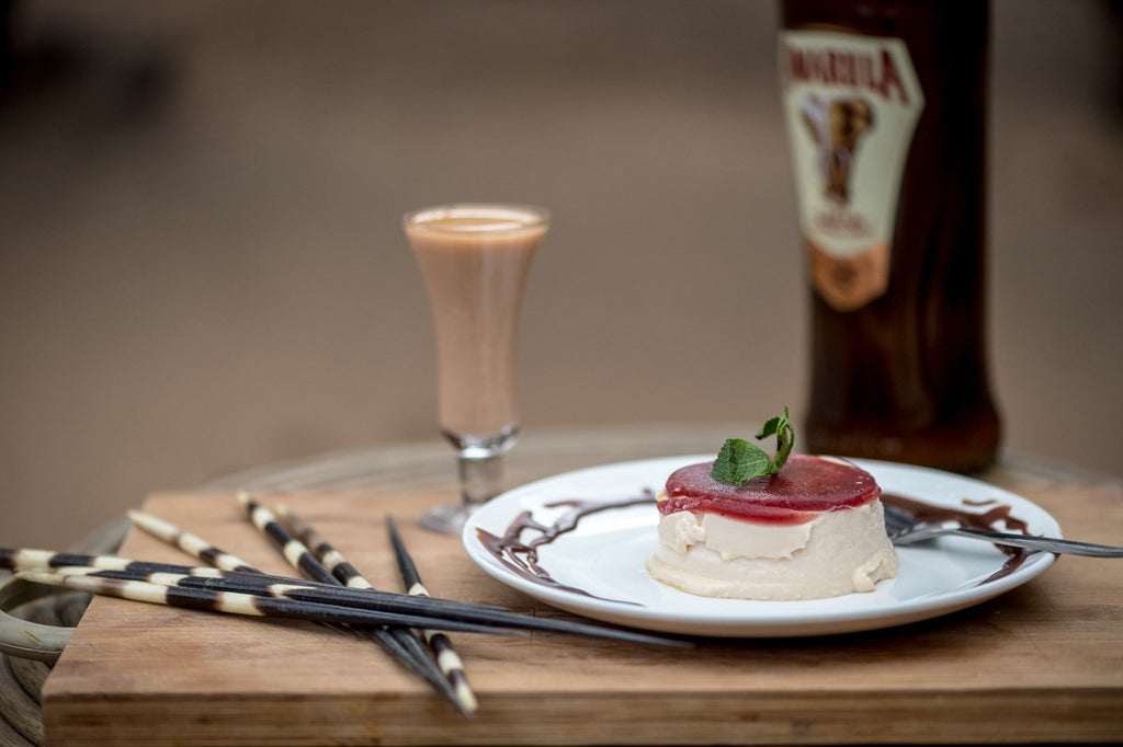 Dining while on Safari at Africa on Foot