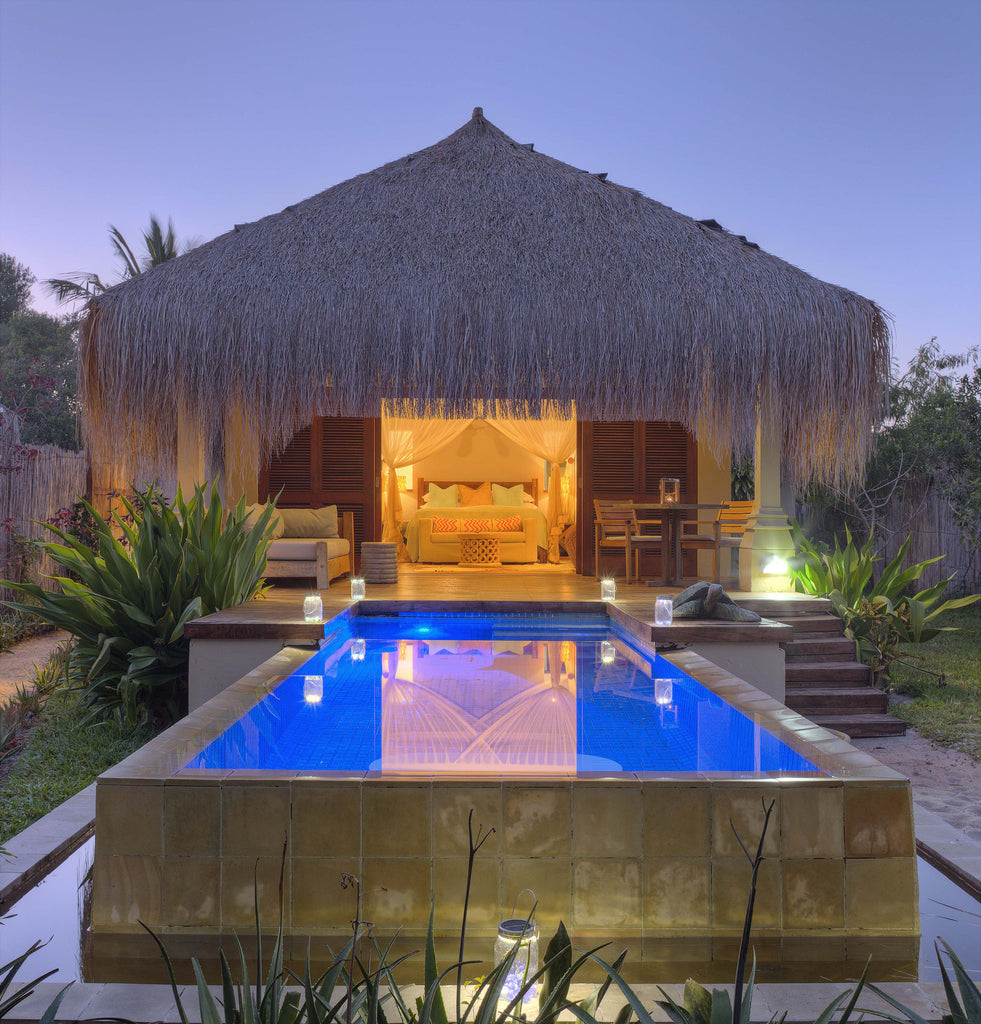 Taking a bite of the bait at Azura Benguerra