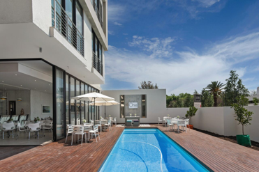 One Hyde Park - The ultimate address for the modern urbanite