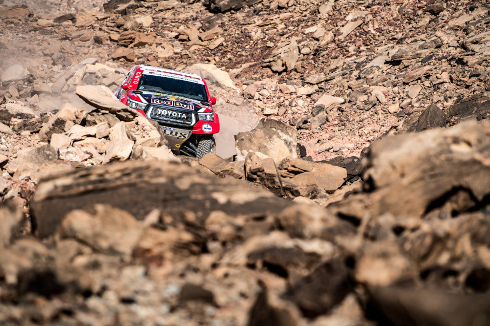 Al Attiyah makes up time behind leading pack
