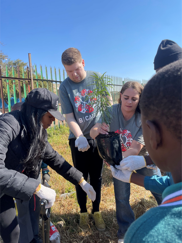 Bridgestone extends its community partnerships this Mandela Day, with a vegetable garden and tree planting initiative at Peter Zongwane Primary School in Tembisa