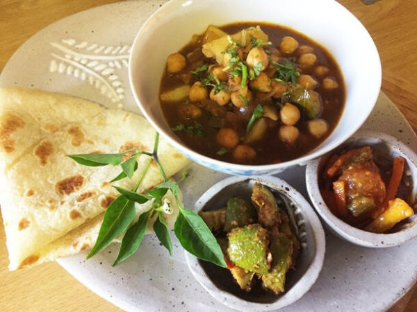 How to make Channa Batata – Tangy Chickpea and Potato Curry