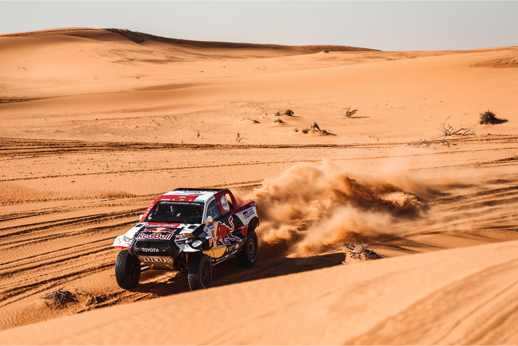 LATEGAN / CUMMINGS INTO SECOND PLACE ON DAKAR 2023
