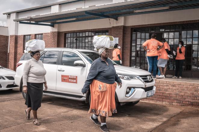 Emergency response for families in lockdown amidst COVID-19 outbreak