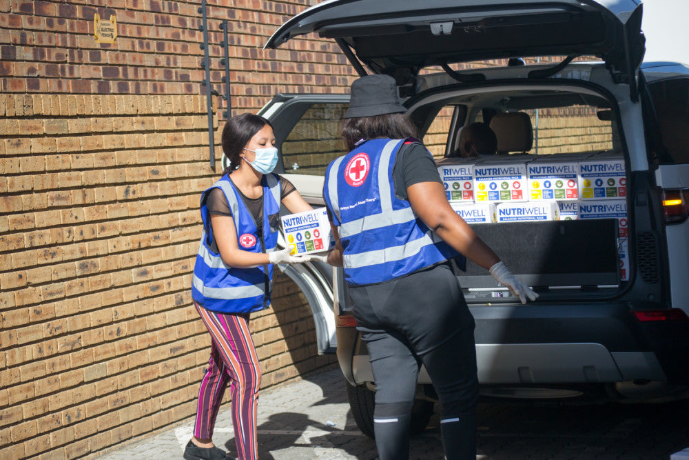 Jaguar Land Rover and Minnie Dlamini team up to combat hunger during lockdown and beyond