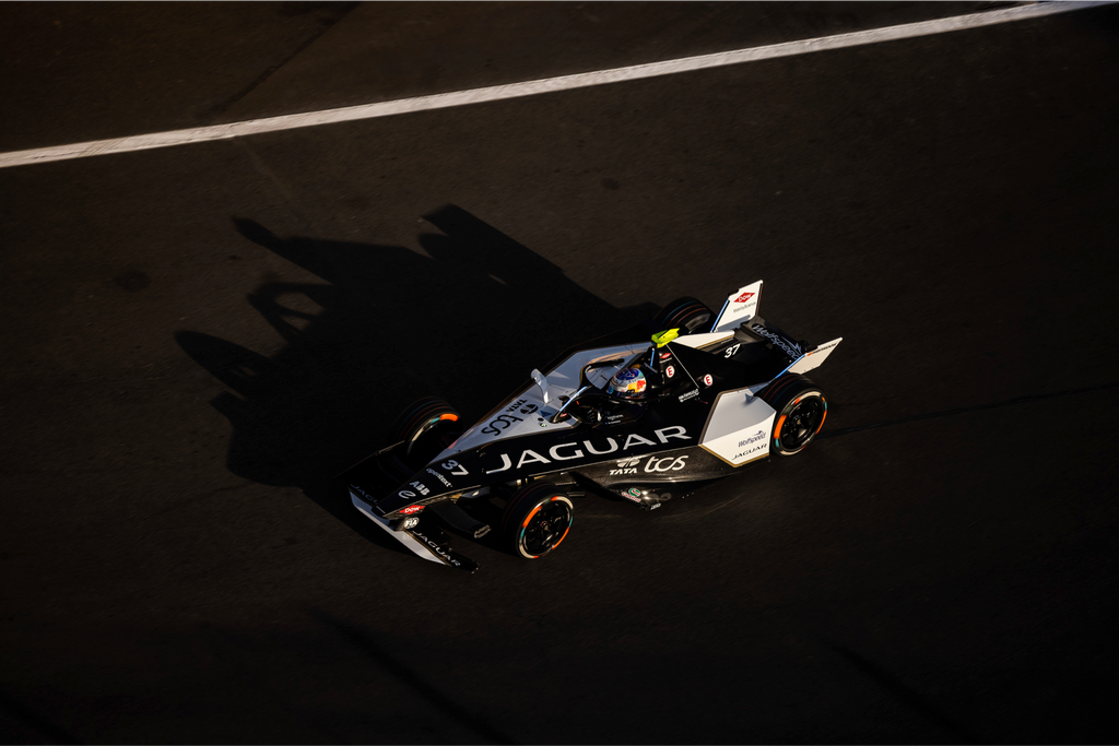 Jaguar TCS Racing looking to build upon strong season-opening performance in double-header 2024 Diriyah E-Prix