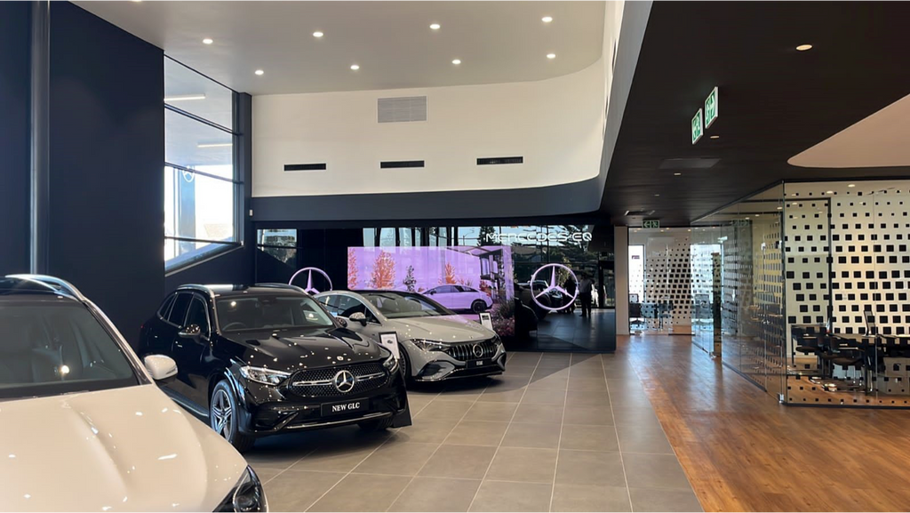 Mercedes-Benz elevates customers’ luxury experience through the launch of its new Constantiaberg dealership