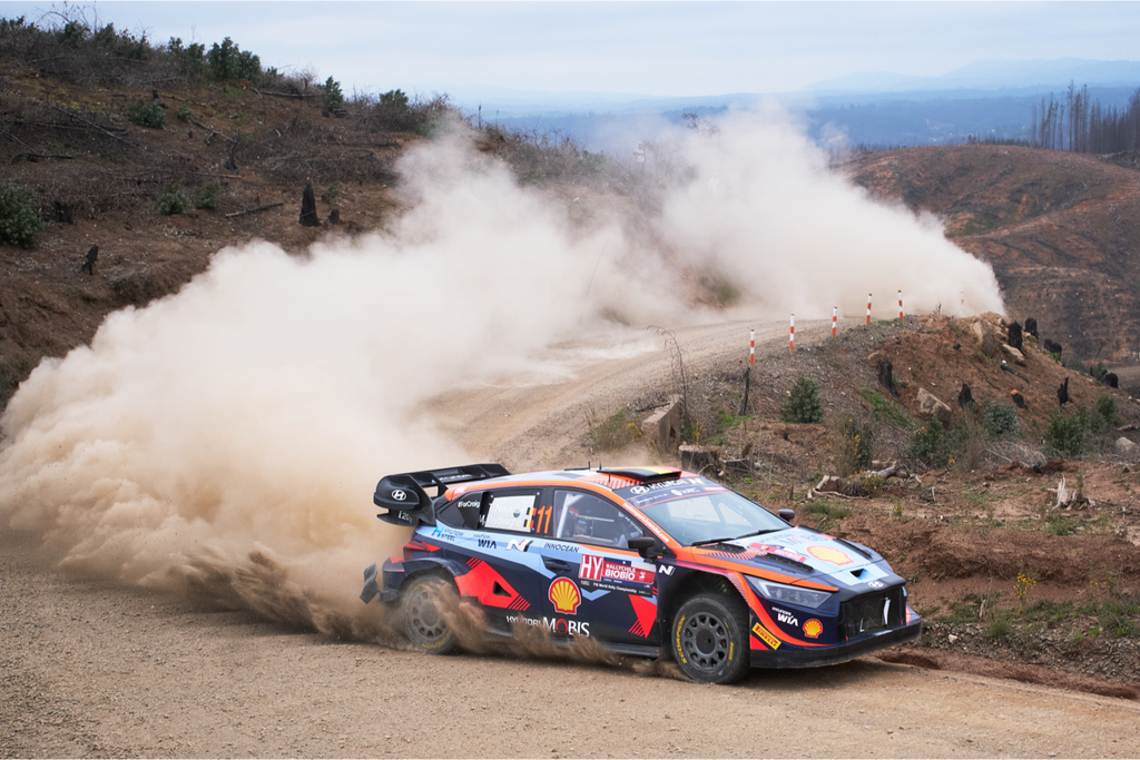 Neuville on podium for Hyundai in Rally Chile