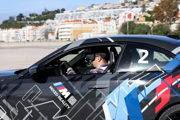Highly dynamic and completely real turns in a virtual world: BMW ///M Mixed Reality revolutionises driving experience