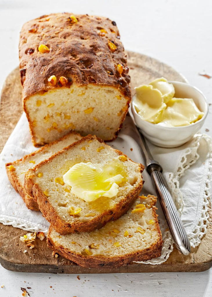 Moist and Easy Cornbread Recipe