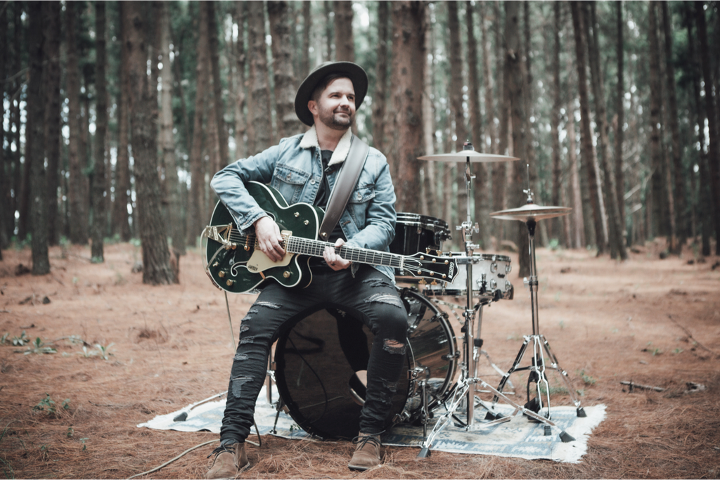 Morné releases motivational and inspiring music video for new single