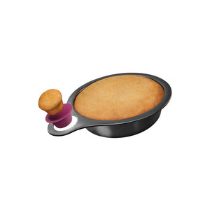 Quirky - Nibble Baking Pan with Tasting Cup - iloveza.com - 1