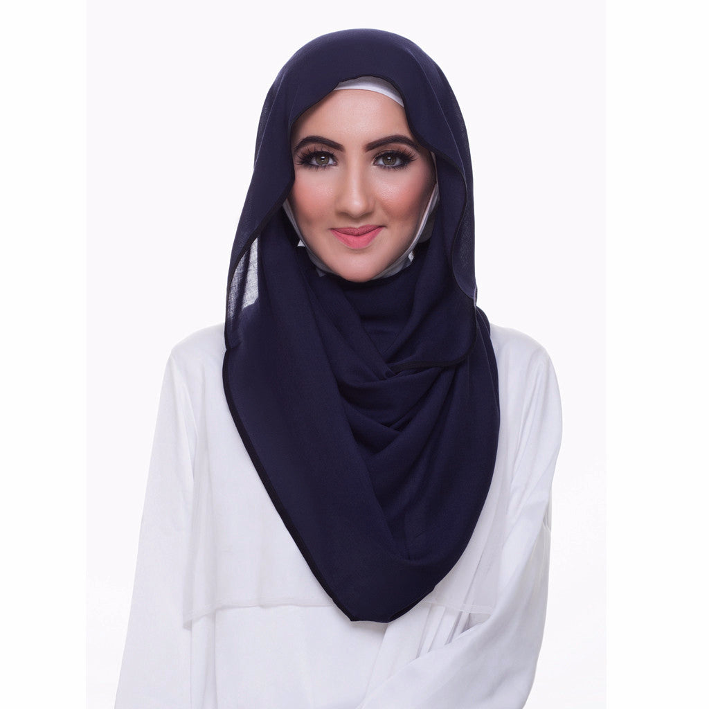 Pearl Daisy - Oxford Blue Bordered Weightless Large Hijab - iloveza.com - 1